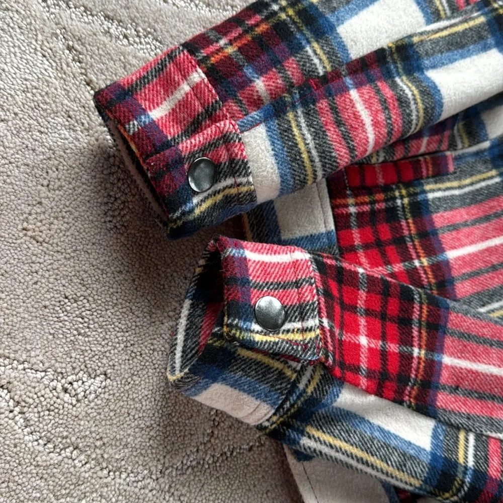 Girls Plaid Fall Jacket Size 8, Arizona Jeans Brand, Zipper & Snap Closures.